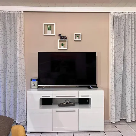 Dackel Am Deich - Strandnah - Eingezaeunter Garten - Ruhe